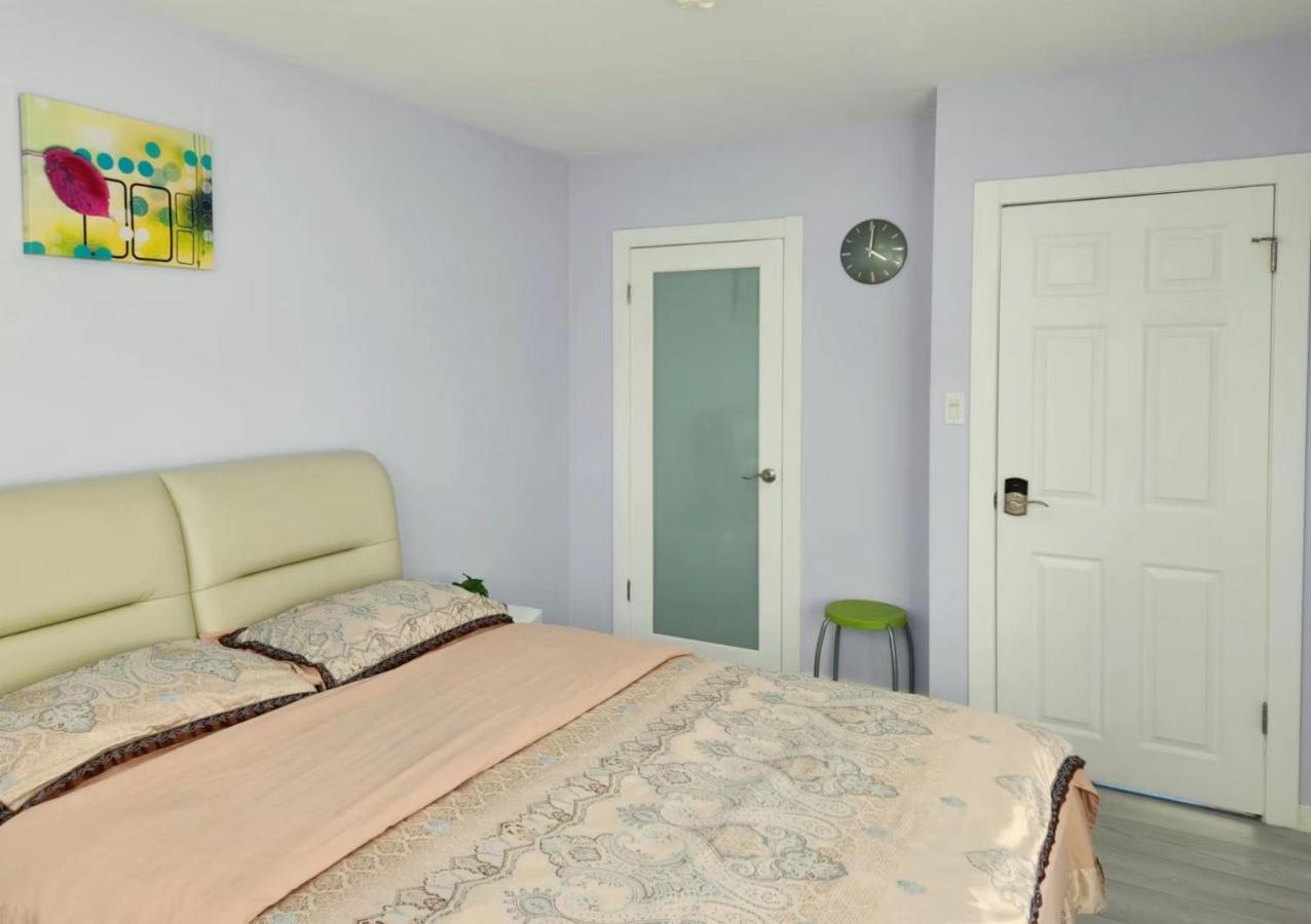 Private Single Room In A House Richmond Luaran gambar